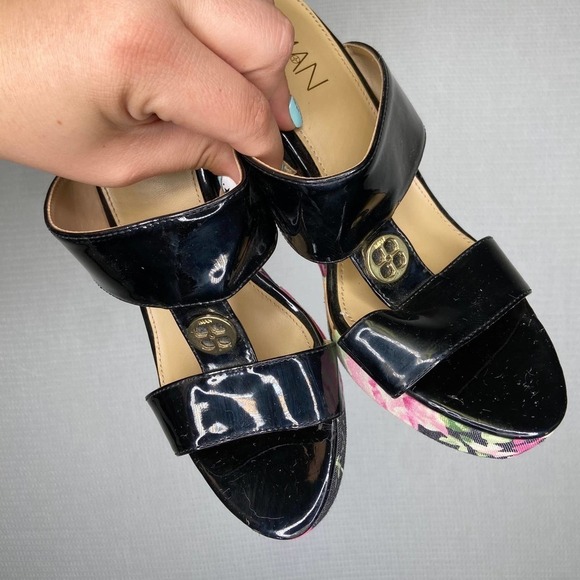 IMAN | Floral Black Wedges‎ 7 Womans Strappy - Picture 2 of 7